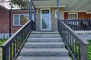 990 Oakland Ave SE, Conyers, GA 30012 - Photo 6