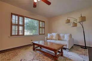 990 Oakland Ave SE, Conyers, GA 30012 - Photo 10