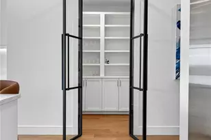 2520 Peachtree Rd NW, Atlanta, GA 30305 - Photo 14