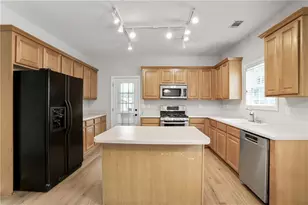 3600 Devenwood Way, Buford, GA 30519 - Photo 8