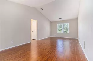 4595 Garden Hills Dr, Stone Mountain, GA 30083 - Photo 12