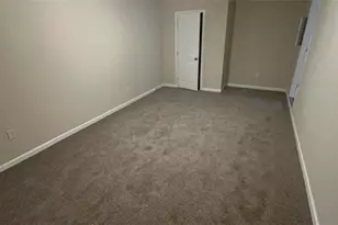 3766 Chimney Ridge Ct, Ellenwood, GA 30294 - Photo 4