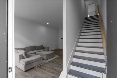 1261 Chelsea Circle, Atlanta, GA 30318 - Photo 8