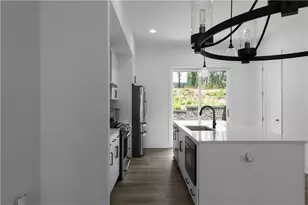 1261 Chelsea Circle, Atlanta, GA 30318 - Photo 16