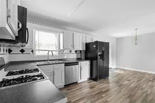 2820 Highpoint Rd, Snellville, GA 30078 - Photo 12