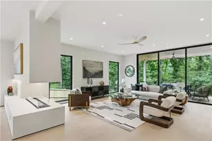 1320 Mayfair Dr NE, Brookhaven, GA 30324 - Photo 8