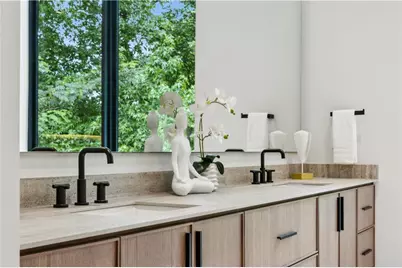 1320 Mayfair Drive NE, Brookhaven, GA 30324 - Photo 42