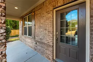 624 E East Hampton Pl, Canton, GA 30115 - Photo 4