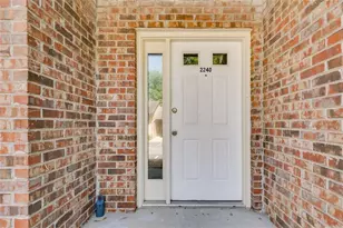 2240 Runnymead Ridge SE, Marietta, GA 30067 - Photo 2