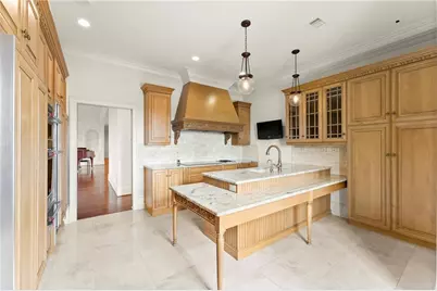 3657 Peachtree Road NE #8A, Atlanta, GA 30319 - Photo 12