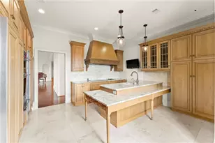 3657 Peachtree Rd NE, Atlanta, GA 30319 - Photo 12