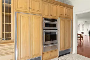 3657 Peachtree Rd NE, Atlanta, GA 30319 - Photo 14