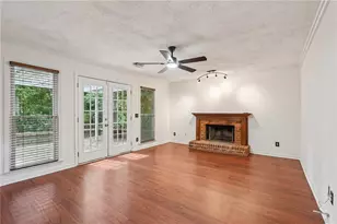 1047 Retner Dr SW, Mableton, GA 30126 - Photo 10