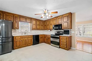 444 Pineview Dr, Canton, GA 30114 - Photo 18