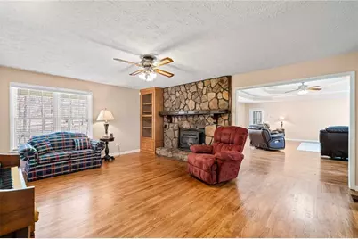 444 Pineview Drive, Canton, GA 30114 - Photo 10