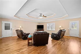 444 Pineview Dr, Canton, GA 30114 - Photo 12