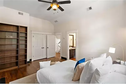 34 Peachtree Circle NE, Atlanta, GA 30309 - Photo 36