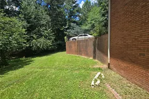 6385 Lower Dixie Lake Rd, Union City, GA 30291 - Photo 6