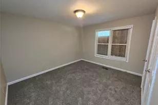 6385 Lower Dixie Lake Rd, Union City, GA 30291 - Photo 16