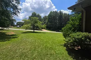 6385 Lower Dixie Lake Rd, Union City, GA 30291 - Photo 4