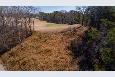 614 East Lake Drive, Gainesville, GA 30506 - Photo 2