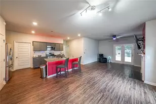 3825 Hempstead Way, Atlanta, GA 30331 - Photo 8