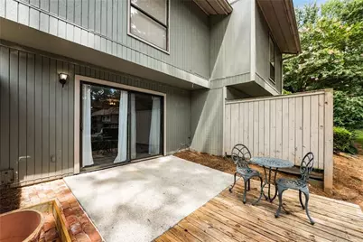 6170 Woodland Road, Peachtree Corners, GA 30092 - Photo 22