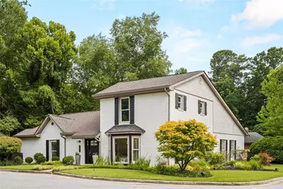 2861 Dorby Close NE, Brookhaven, GA 30319 - Photo 2