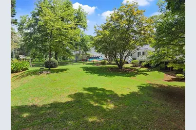 3663 Stonelake Court SW, Lilburn, GA 30047 - Photo 58