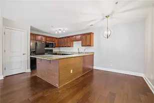 704 Madison Ln S E, Smyrna, GA 30080 - Photo 8