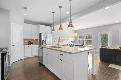 1055 Johnsons Grove, Atlanta, GA 30318 - Photo 16