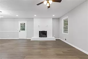 353 Old Rosser Rd, Stone Mountain, GA 30087 - Photo 18