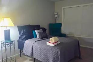 460 Village Creek Dr, Atlanta, GA 30354 - Photo 4