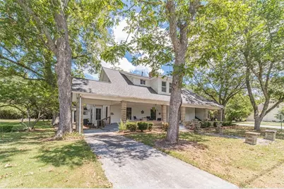 284 Covington Street, Loganville, GA 30052 - Photo 6