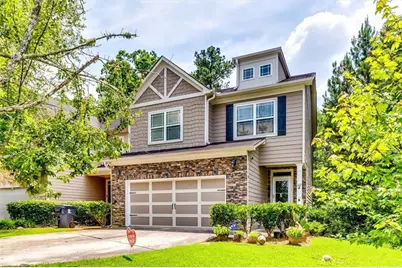 121 Wellbrook Court NE, Conyers, GA 30012 - Photo 2