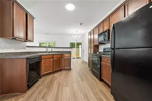 350 Creek Manor Way, Suwanee, GA 30024 - Photo 6