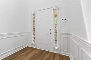 350 Creek Manor Way, Suwanee, GA 30024 - Photo 4