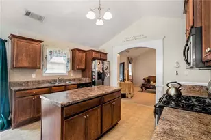 1316 Tumblerock Way, Loganville, GA 30052 - Photo 10