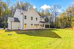 8240 Scarlett Grace Ln, Gainesville, GA 30506 - Photo 56