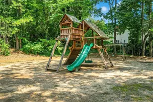 3333 Trails End Rd NE, Roswell, GA 30075 - Photo 52