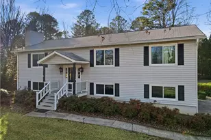 106 Village Ct, Woodstock, GA 30188 - Photo 2