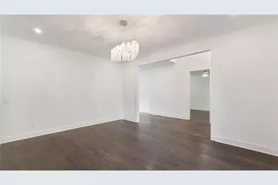 208 Indian Hills Trail, Marietta, GA 30068 - Photo 8