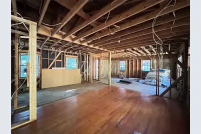 3598 Ingledale Drive SW, Atlanta, GA 30331 - Photo 6