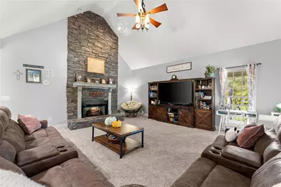 125 Rainbow Circle, Cleveland, GA 30528 - Photo 6