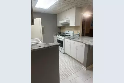 4042 Penhurst Drive, Marietta, GA 30062 - Photo 2