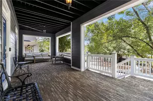 1647 Dupont Commons Dr NW, Atlanta, GA 30318 - Photo 4