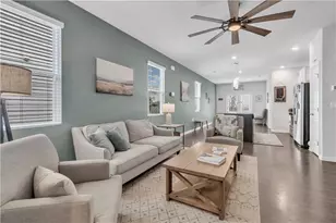 5568 Foxglove Wy, Oakwood, GA 30566 - Photo 2