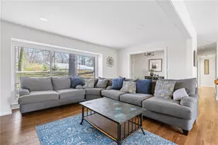 2251 Skyline Dr, Gainesville, GA 30501 - Photo 6