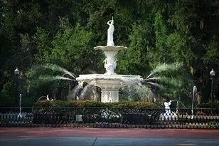 1105 E Derenne Dr, Savannah, GA 31406 - Photo 54