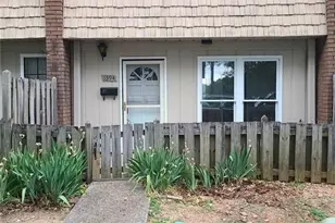 1394 Wood Cir S, Morrow, GA 30260 - Photo 1